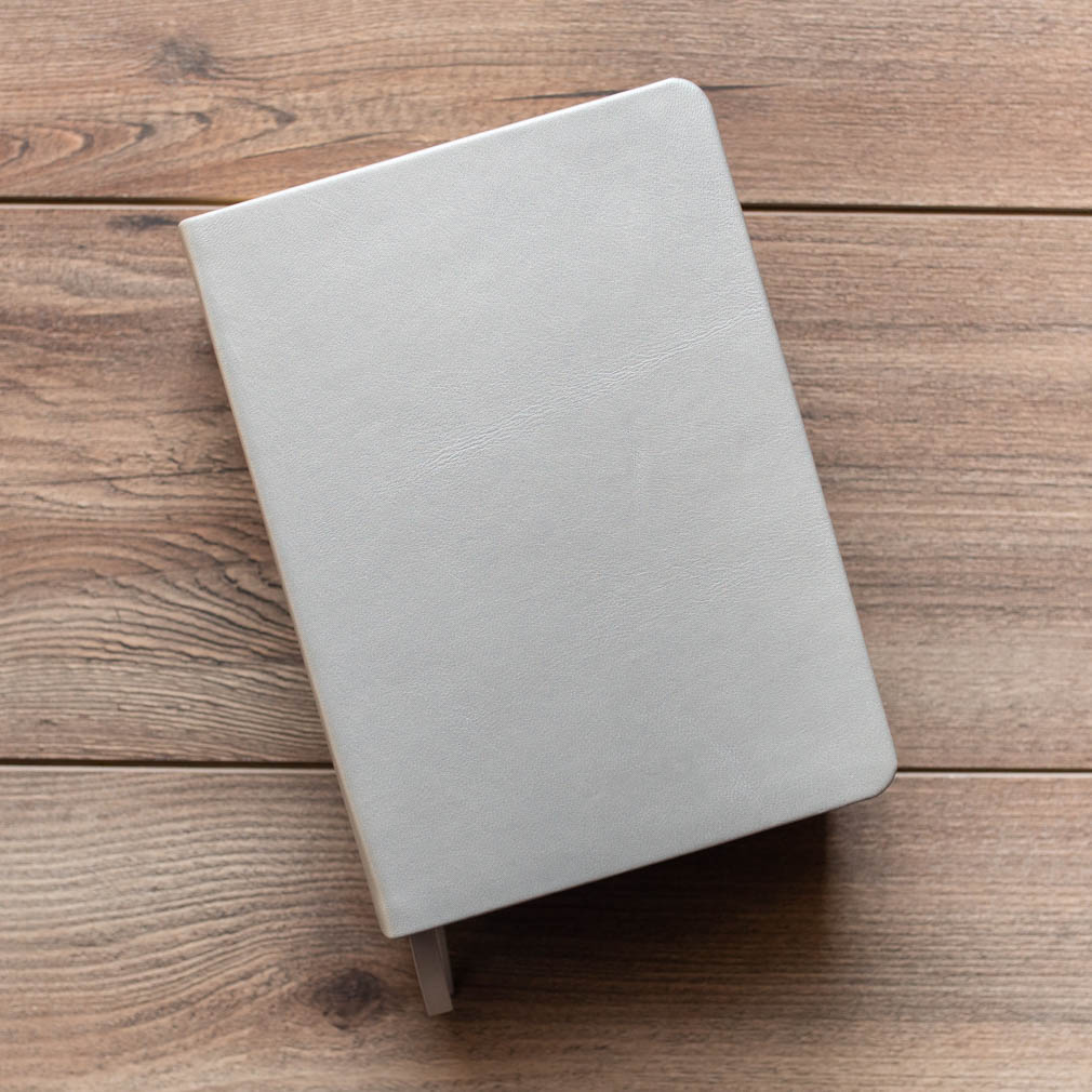 Hand-Bound Leather Triple - Pearlized Silver - LDP-HB-RT-PZS